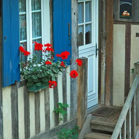 Bed & Breakfast Les Prés Rousselins En Pays D'auge 3*