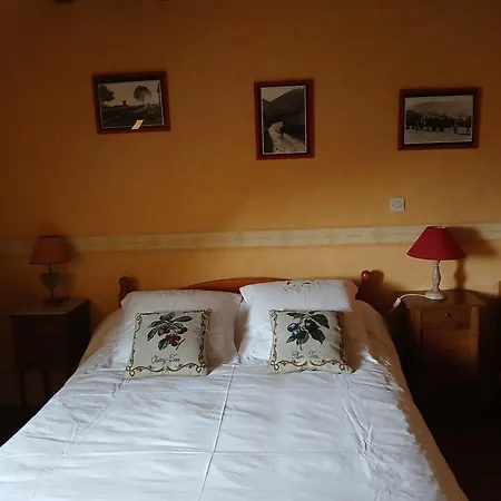 Les Prés Rousselins En Pays D'auge Bed & Breakfast