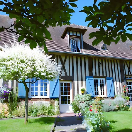Les Prés Rousselins En Pays D'auge Bed & Breakfast 3*