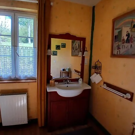 Les Prés Rousselins En Pays D'auge Bed & Breakfast 3*